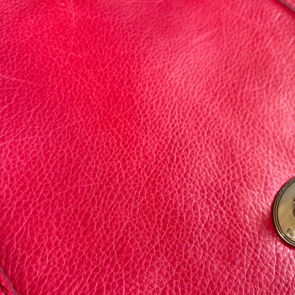 Fossil Hot Pink Leather Saddle Crossbody Bag NWOT - Picture 13 of 14